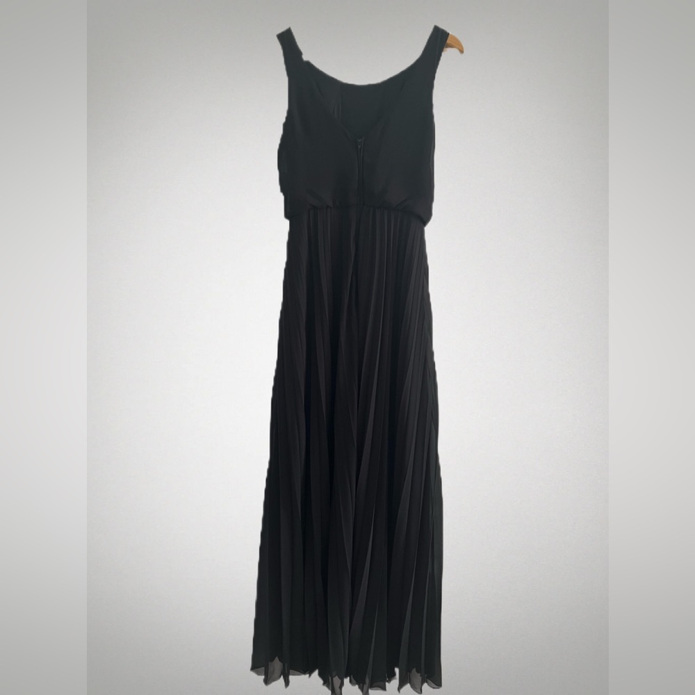 Brand new black dress, size 5/6